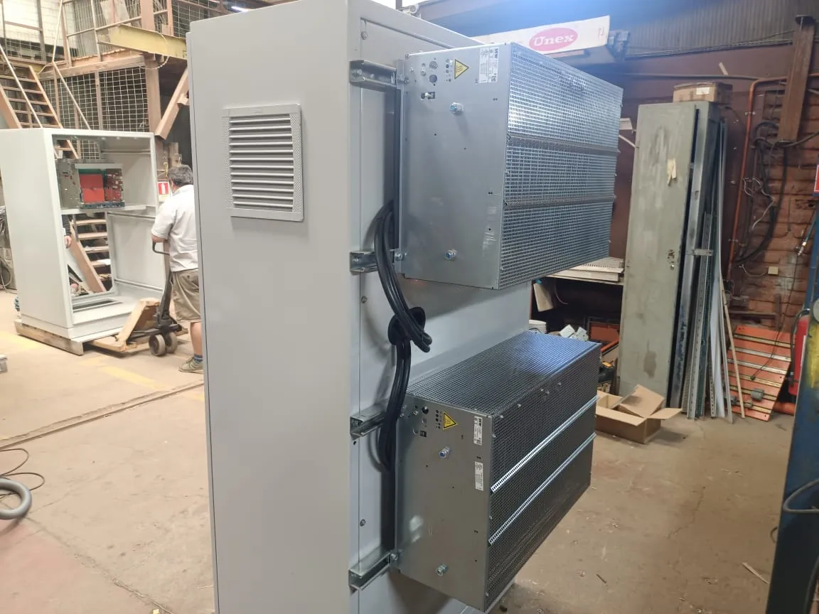 Gabinete eléctrico en fabricación en el taller de TodoGeneración